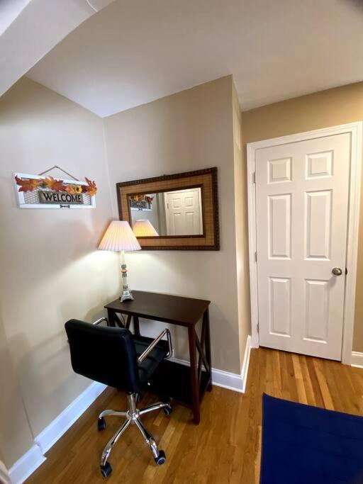 Cozy Boston Getaway Apartment! Free Parking ภายนอก รูปภาพ