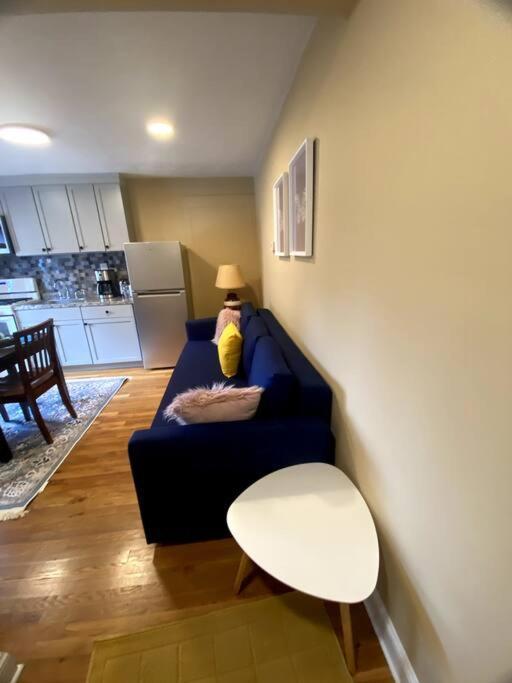 Cozy Boston Getaway Apartment! Free Parking ภายนอก รูปภาพ